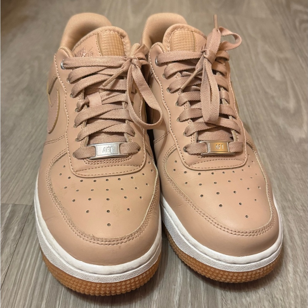 Nike Tan Air Force 1